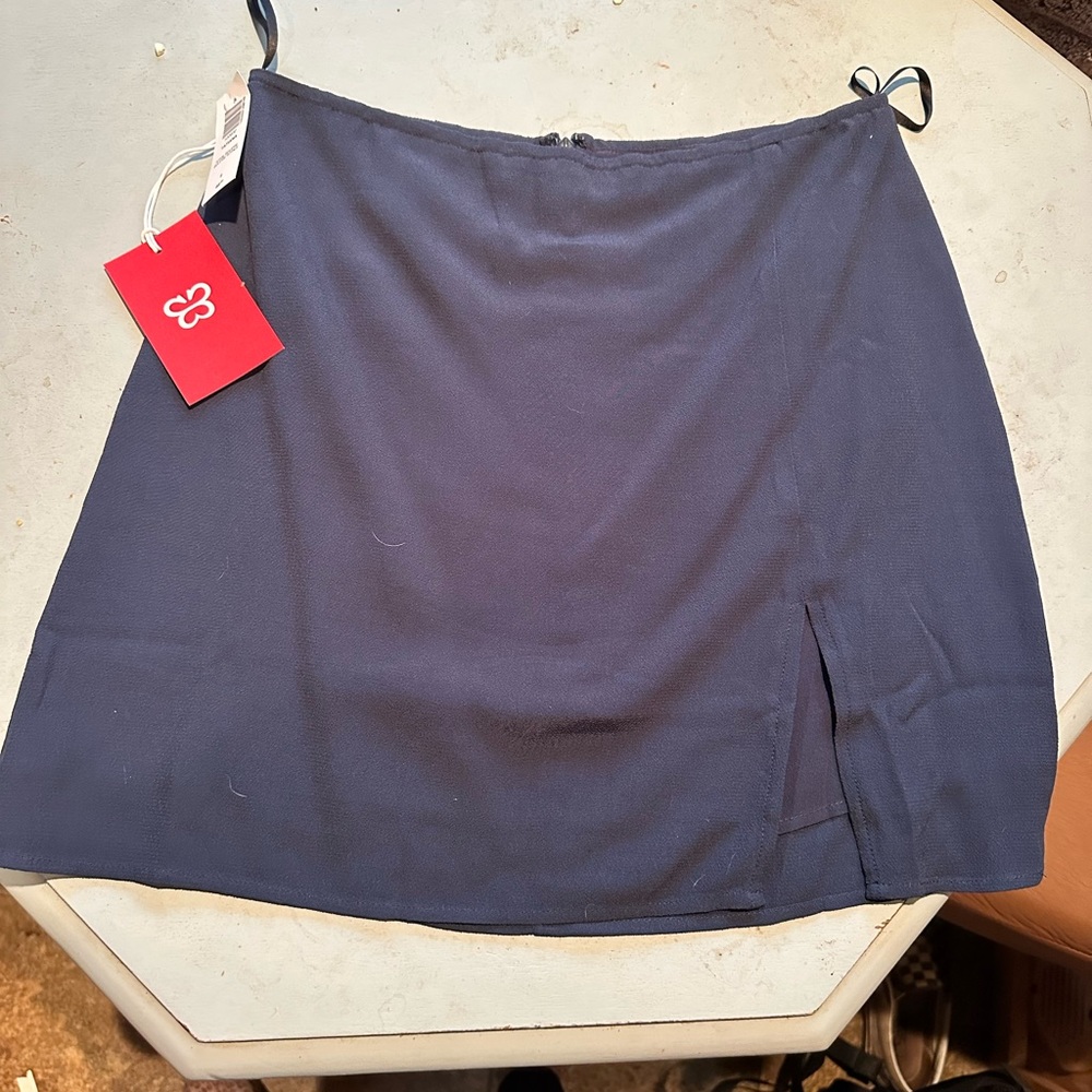 Aritzia Tatiana skirt